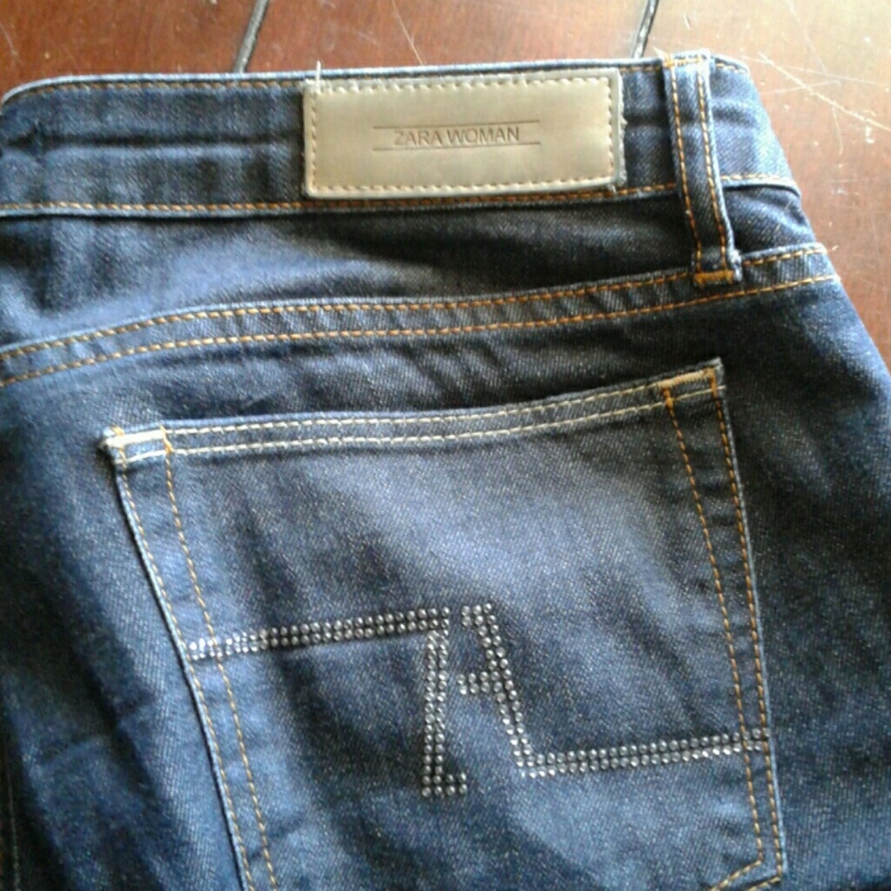 Zara - Picture 2 of 4